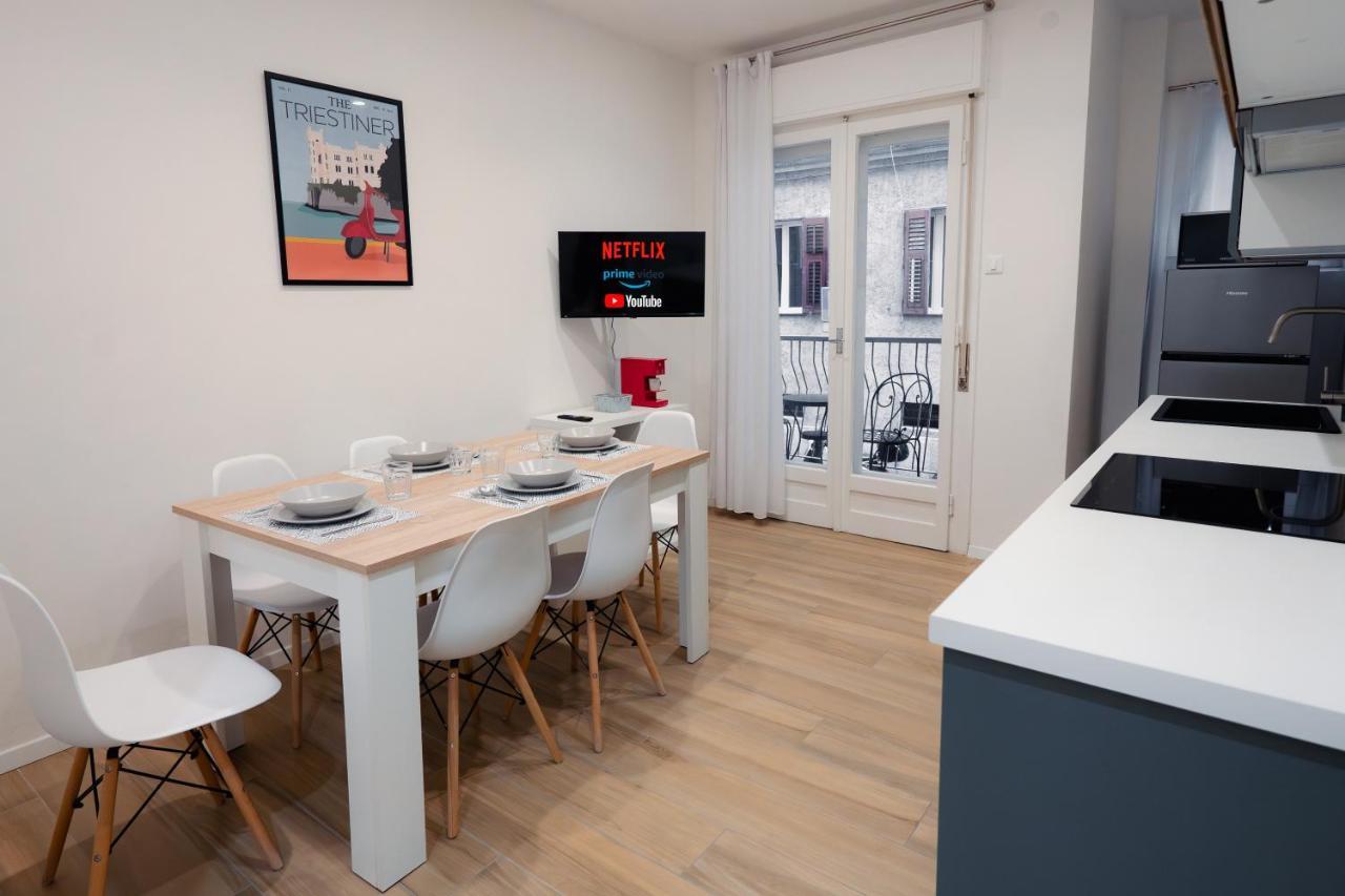 Ferienwohnung Centro Storico Moderno Trilocale Con Balcone Triest Exterior foto