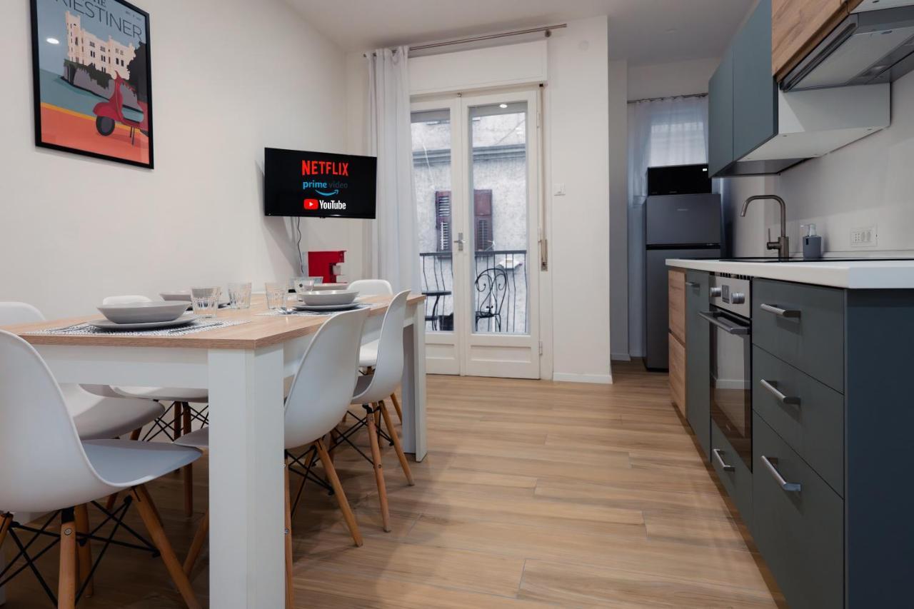 Ferienwohnung Centro Storico Moderno Trilocale Con Balcone Triest Exterior foto